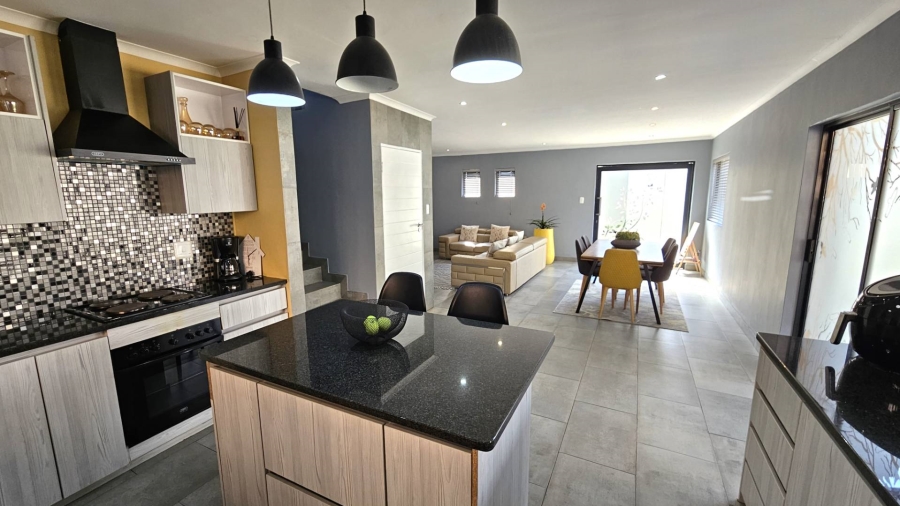 3 Bedroom Property for Sale in Melodie North West